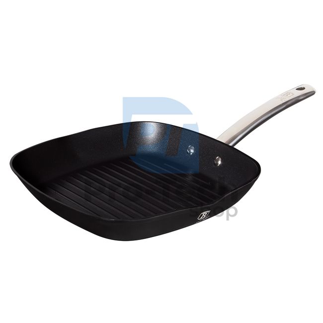 Сковорода-гриль з титановим покриттям 28 см BLACK PROFESSIONAL LINE OVEN SAFE 20600